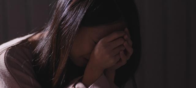 彩礼|“你弟弟结婚，30万彩礼你拿”“我是你女儿，但我更是一个妻子”