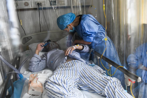  毕业|22岁的阳光男孩不幸离世，和同学们拍一张毕业照的愿望终未实现