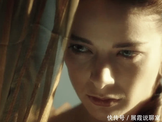 冷落|世界上最狠女人!16岁结婚多年被冷落,在位时创下辉煌