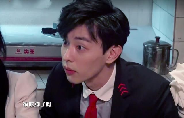  逃脱|《密室大逃脱2》的跑题，被大张伟一语道破：合约面前，本应同等