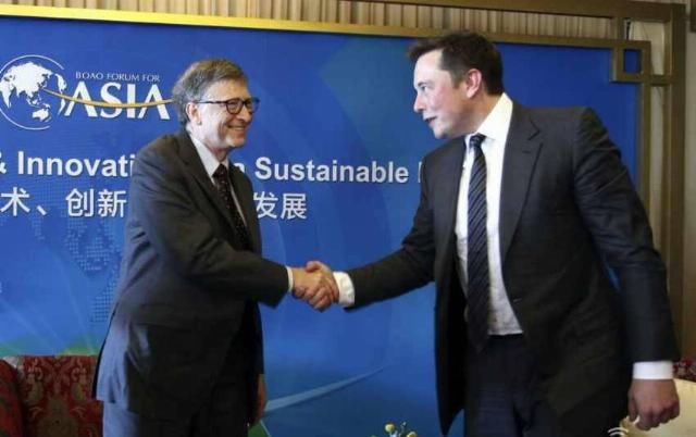 同台|马斯克比尔盖茨恩仇录:从同台畅谈到隔空互怼,已过招三回合