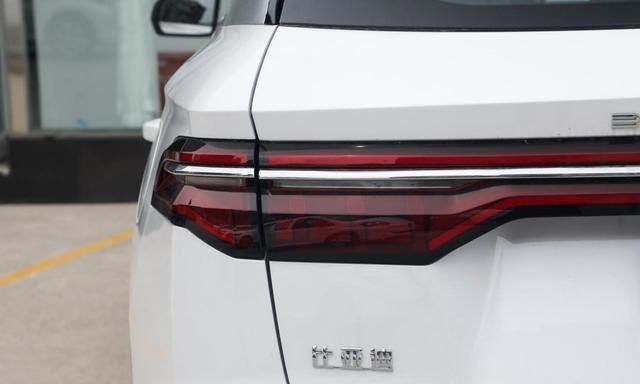 能量|小车身也能蕴藏大能量，比亚迪宋pro告诉你，什么叫＂性价比之王＂