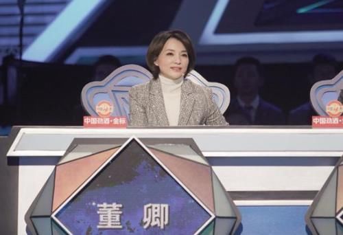  王牌|央视一姐董卿存在感越来越低，王牌节目让位主持人大赛新人