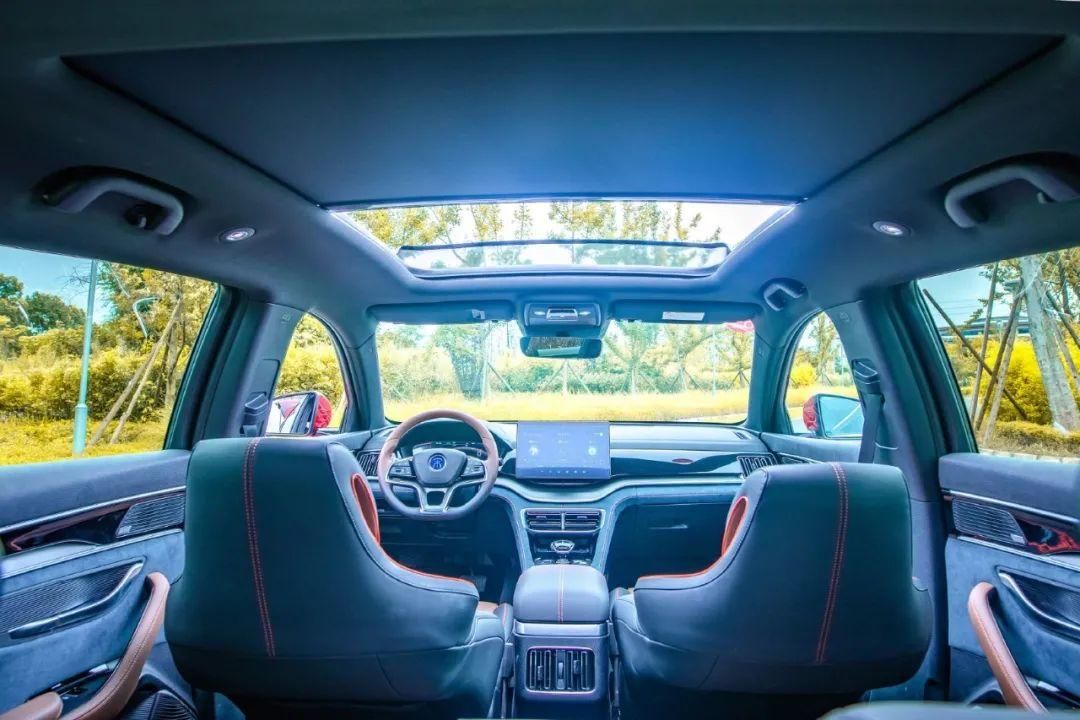 设计|这台比亚迪，做成了我买不起的样子