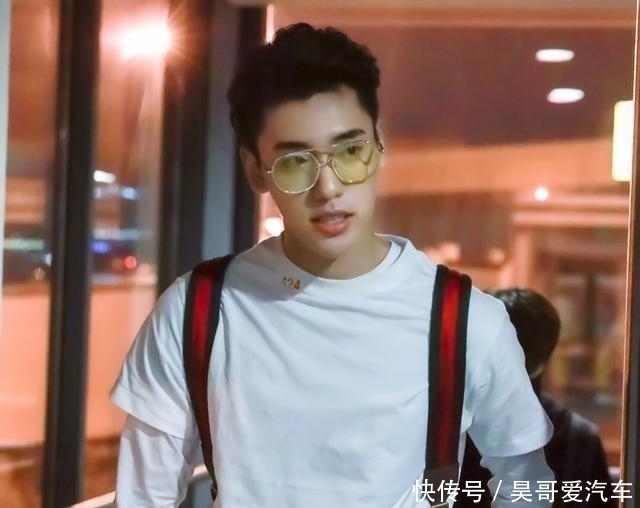 赵丽颖|肖战王源、胡一天李一桐、赵丽颖王一博、黄明昊王子异的娱乐消息!