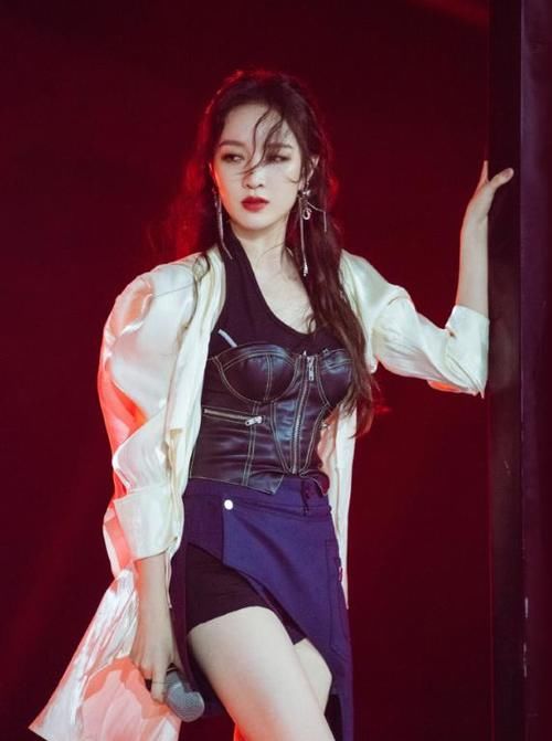  拥有着极高|无价之姐：不愧是国内“第一女团”