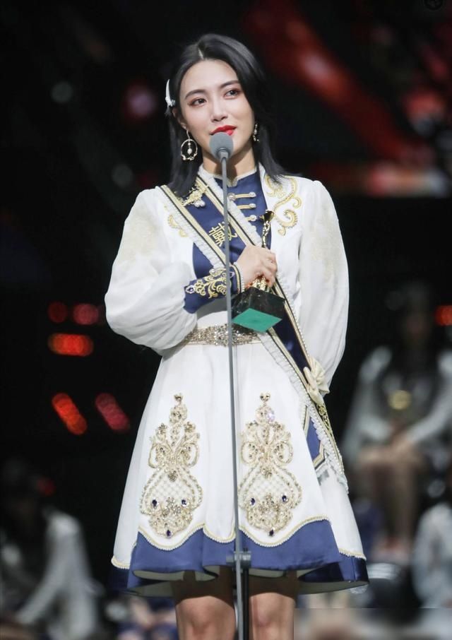  生涯|SNH48戴萌：六年总选从未进过神七，这是八年偶像生涯的遗憾
