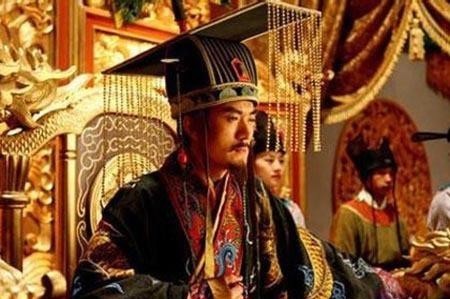 儿臣|太子苦熬十几年无法登基,跟皇帝诉苦:儿臣的胡子白了,不久继位