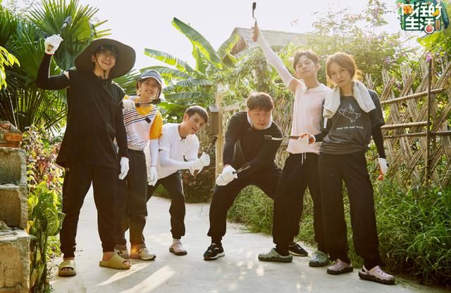  节目中|《向往》收视稳了，欧阳娜娜许光汉来袭，出场方式蘑菇屋第一人