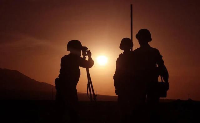  收藏|当青春遇上军旅！快来收藏这组大漠热血剪影