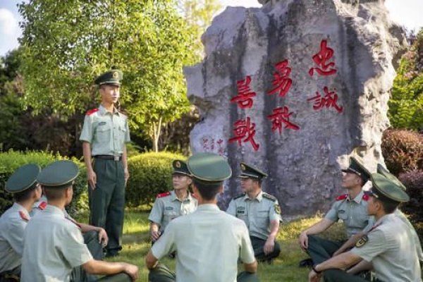 基地|“八一”前夕 武警桂林支队官兵参观红色教育基地传承革命星火