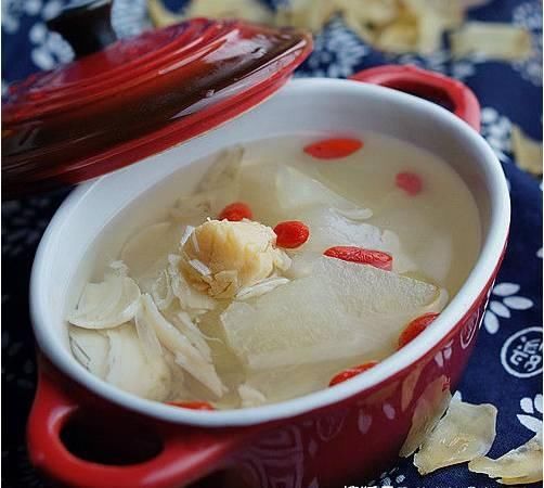  香浓|这是家庭主妇超爱做的快手汤，不用慢炖也好喝，味道香浓