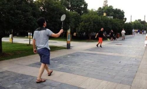  李女士|太湖法院：打球致人伤 损失要赔偿