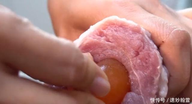  还要|懒人版电饭煲蜜汁叉烧，方法和配方都超简单，比外面买的还要好吃