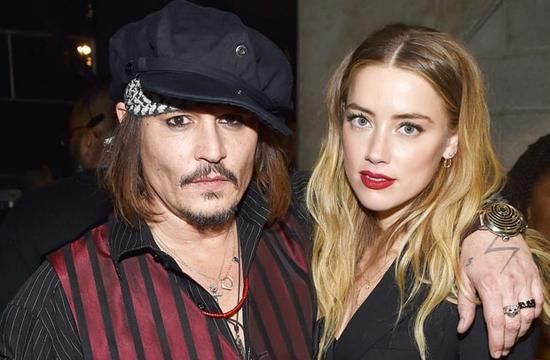  厕所|德普与前妻再战法庭！自曝曾被打到躲厕所过夜，女方还在床上大便