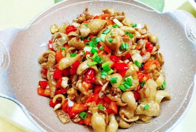 表嫂|结婚14年，看看表嫂生日表哥点了哪些菜，大家都说表哥太抠门了