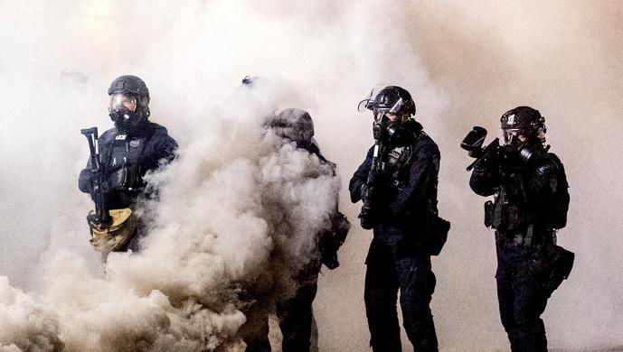  大楼|美国警察大楼遭纵火，警方宣布进入骚乱状态