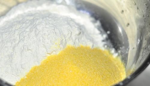  咬一口|用这法子做粘豆包，一次就能成功，咬一口满满是馅料，好吃防贫血