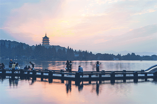 屏幕|舌尖上的浙江来了，各地美食让你隔着屏幕咽口水～