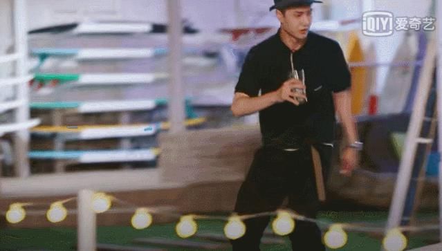  小奇|放暑假不知道干什么？小奇综艺兴趣班了解一下~