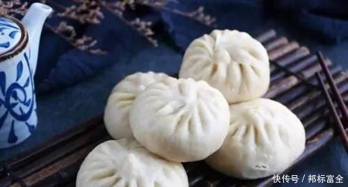 2倍大小|别再用酵母了,教你自制天然酵母,包子又白又胖,大厨不说的秘密