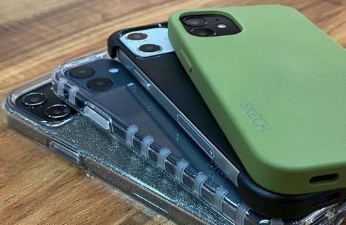 系统|侃哥：华为回应安卓系统断更一事；iPhone 12“全家桶”曝光