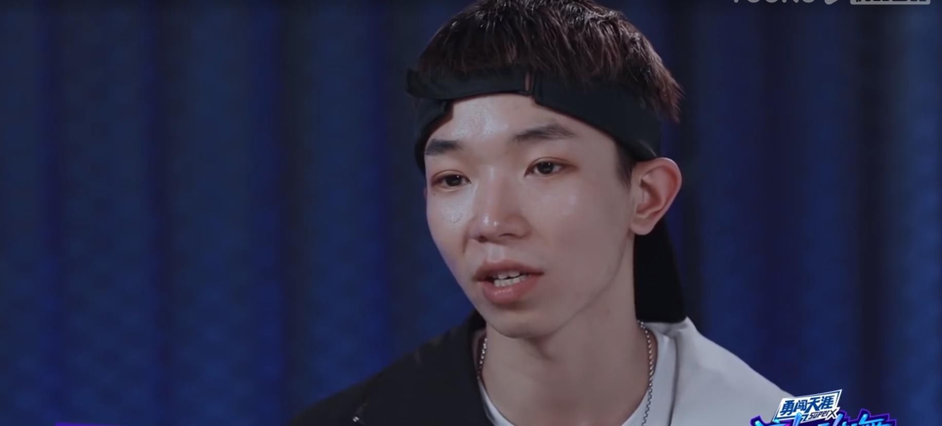  感动|王一博舞技炸裂，成员由衷感动