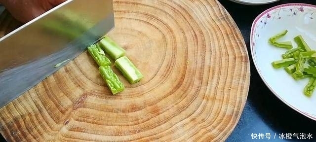 淮扬|厨师淮扬教你如何用白水果做猪肚,美味可口,擦洗是关键