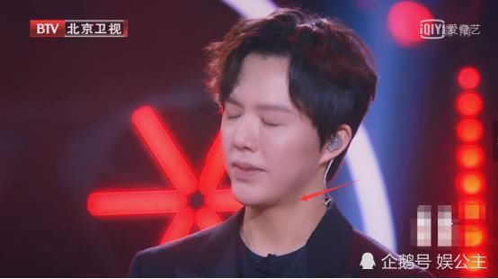  钟楚曦|《跨界歌王5》李云迪表演太烂被轮流狠批！节目组更狠直接给剪掉