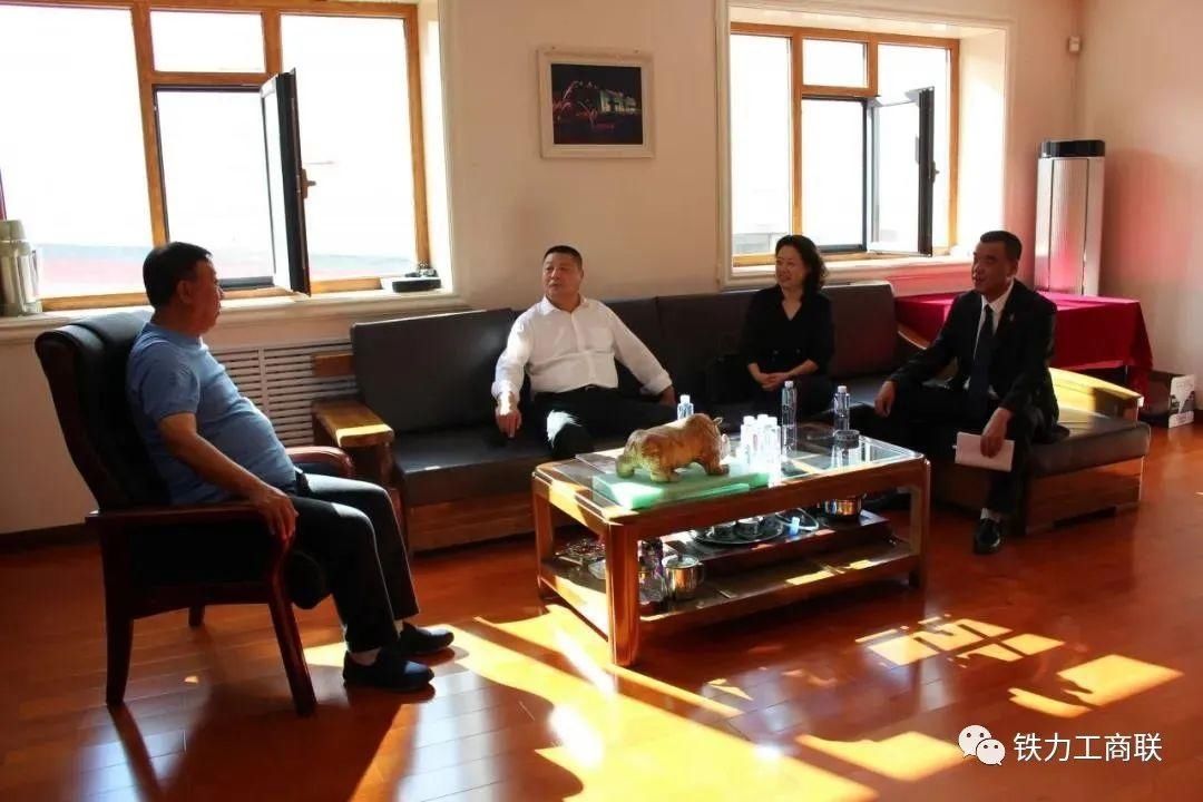 限责任公|铁力市工商联联合铁力市人民法院走访企业 助力优化营商环境