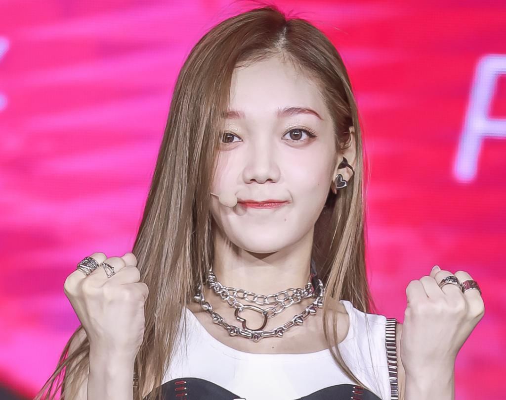  依高|硬糖少女303队长宣布是希林娜依高，陈卓璇落寞，王艺瑾厉害了