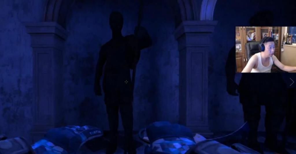  当有意思|CSGO成了恐怖游戏？QUQU直播探险新模式，找BUG达人上线