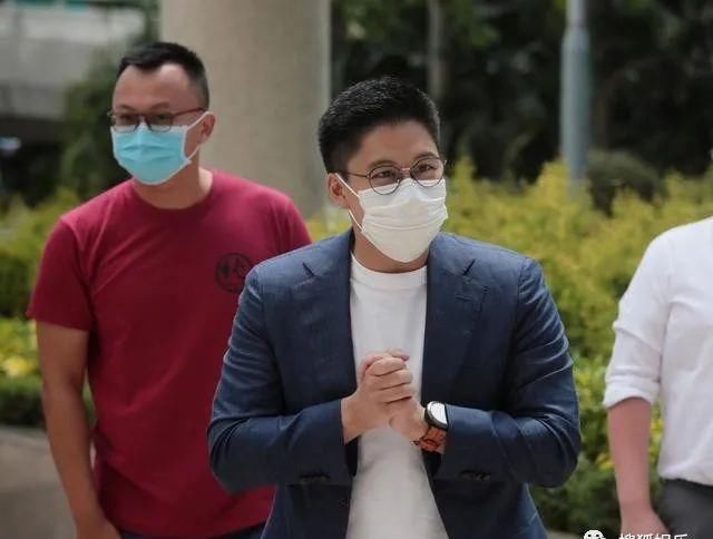  日报|娱乐日报|毛晓彤新恋情曝光？金晨汪汐潮再被拍？孟佳solo倒数第一？