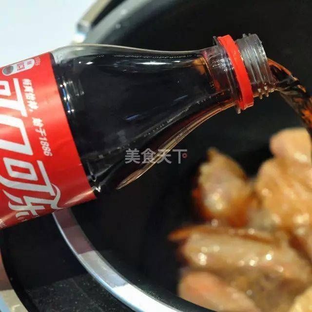  鸡翅|给我一瓶可乐，教你烧出一桌子菜~大人小孩都抢着吃