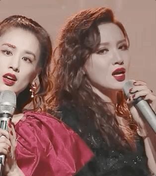  pose|明星们在舞台上的ending pose，也太搞笑了吧