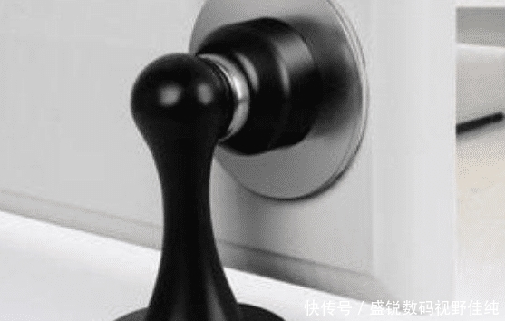  蹊跷|男子每天固定点11元盖饭 餐馆老板数月后发现蹊跷