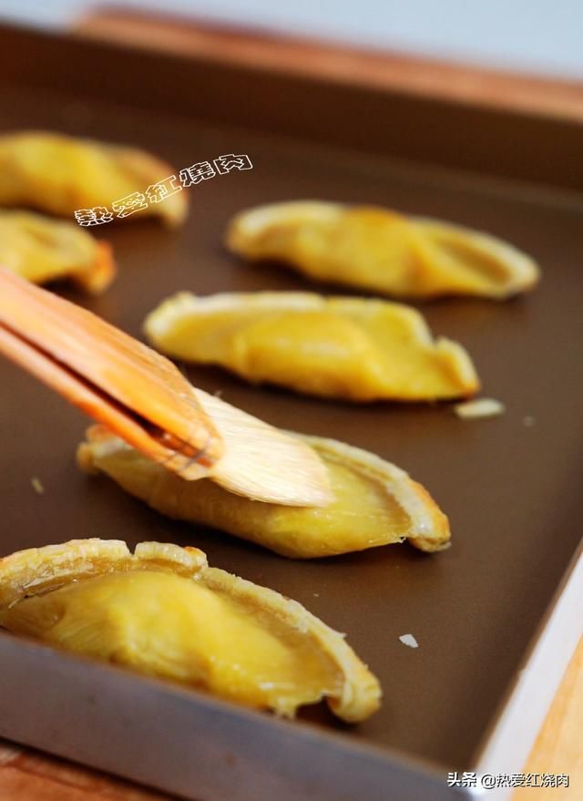  用料|不用黄油不用开酥，用它做的点心外酥里嫩层次多，用料简单零难度