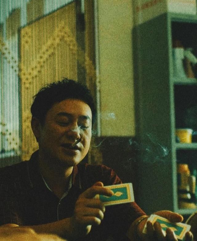  张颂文|他出道20从买不起房到火遍全网：最黑暗的日子里，全靠心态撑下来