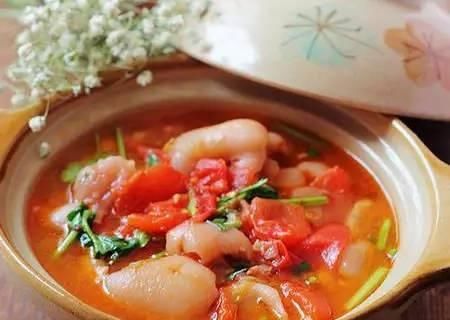 精选|美食精选:家常蛋饼、金针菇青椒肉丝、手撕杏鲍菇、番茄蹄花煲