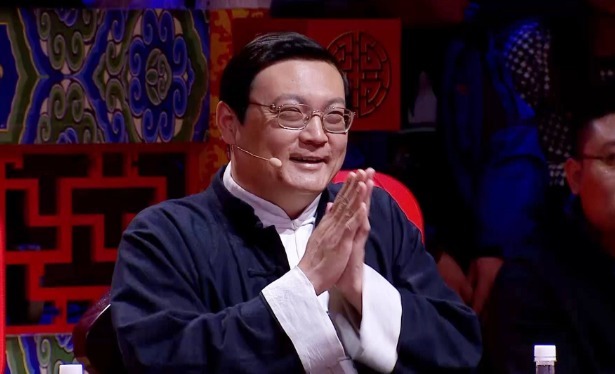 位男主持人|从毒舌到“哑巴”!曾火遍大江南北的老梁,到底得罪了谁