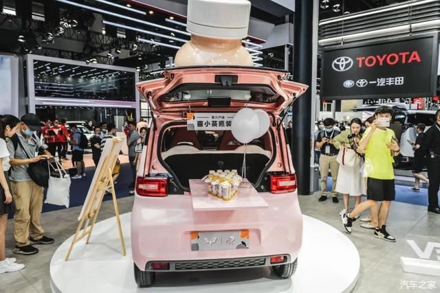  坦克|宝马4系看完只能说真香！WEY竟然发布了一台坦克？2020成都车展！