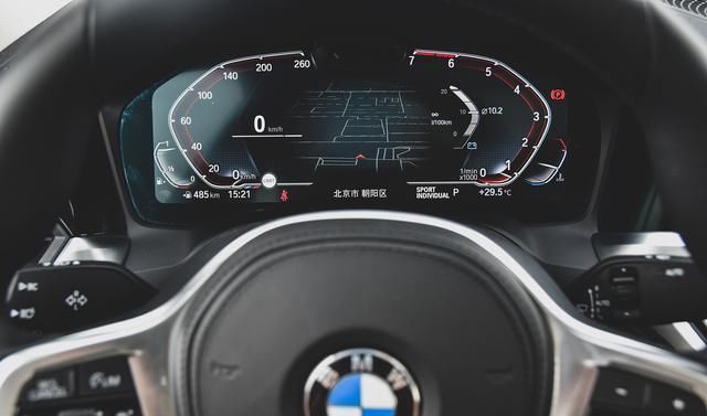  逃不出|逃不出“真香”定律！最便宜的宝马3系长轴版，开起来什么感觉？
