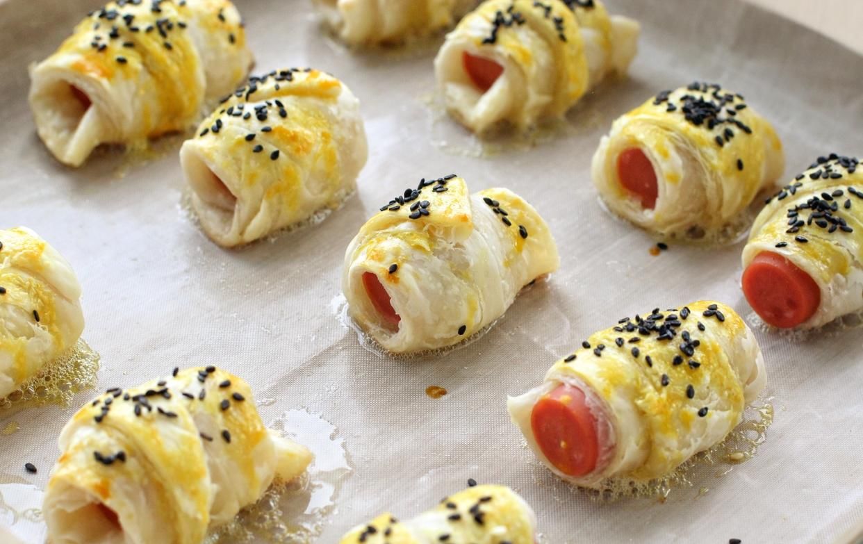  自制|自制懒人早餐，一切一卷再一烤，香酥美味口感好，吃上就不想停嘴