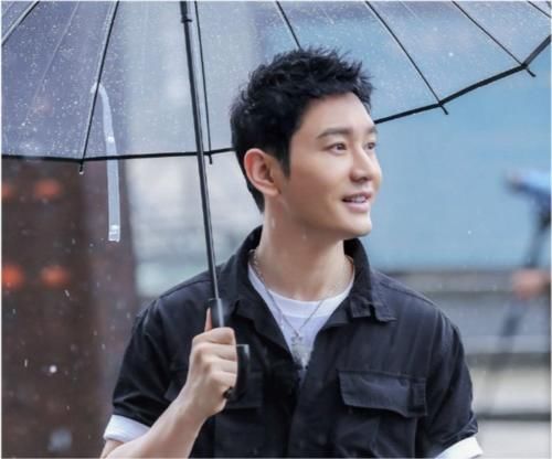 拉客|真相大白!《中餐厅》黄晓明拉客总说“请”,其实不是他的问题!