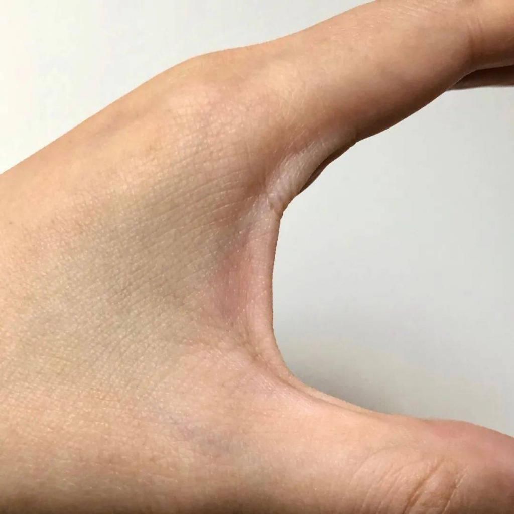 好好|美妆亲测丨凌晨3点才睡的你有在好好护理眼周嘛？