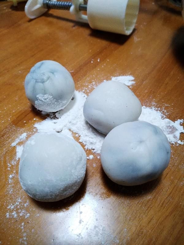 中秋|中秋必备~~黑芝麻冰皮月饼