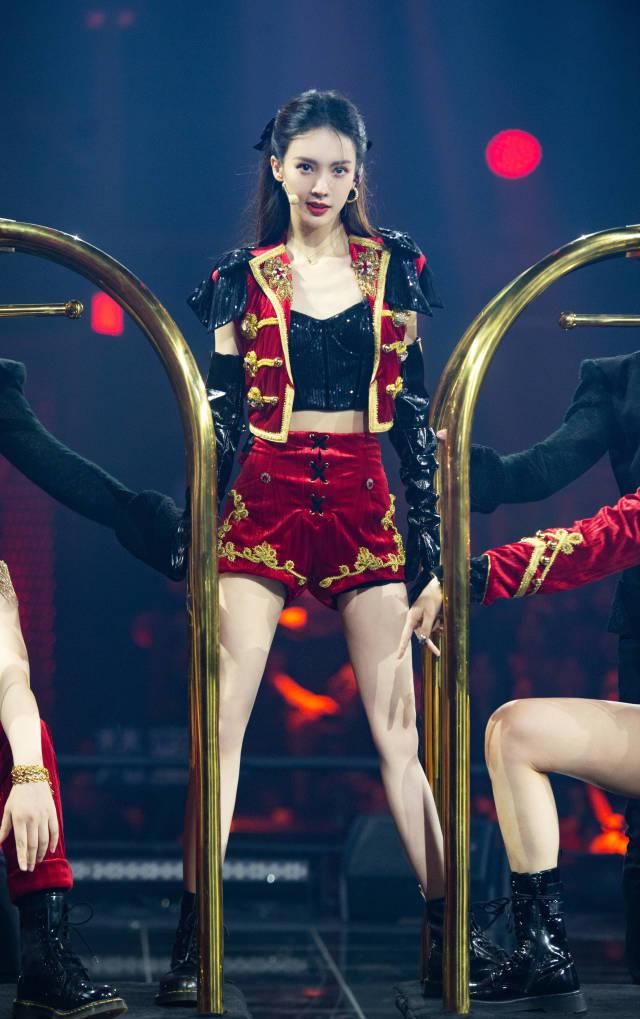  造假|《浪姐》投票被质疑造假，金晨蓝盈莹粉丝停止投票，及时止损