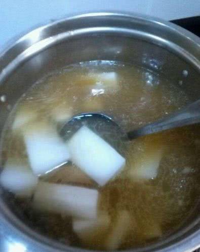 白无|手把手教你“炖羊肉”最简单的办法,牢记2样食材,鲜奶白无膻味