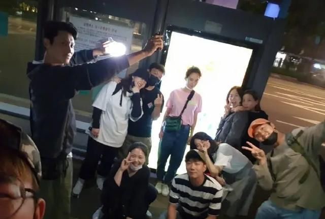  Running|Running Man最新资讯：最新直播形式登韩网热搜第一名！