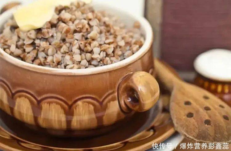 碳水到底怎么吃(世界卫生组织教你如何吃碳水，尤其这3种食物，强烈建议大家吃)